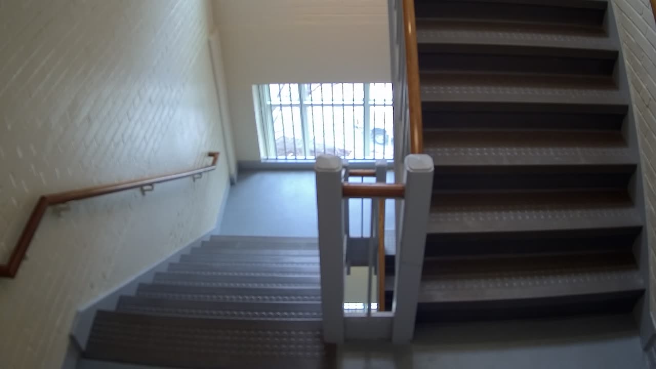 3896FHOB05Stair8_2021-01-06_09h59min02s677ms.mp4