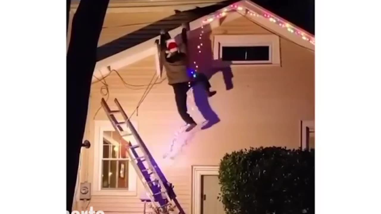 Neighbors called 911 for this Christmas decoration and the cops showed up!