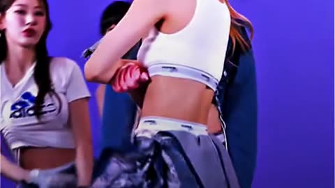 SHAKE SHAKE SHAKE DANCE ON TIK TOK🔥 K POP🔥#shorts #kpop 