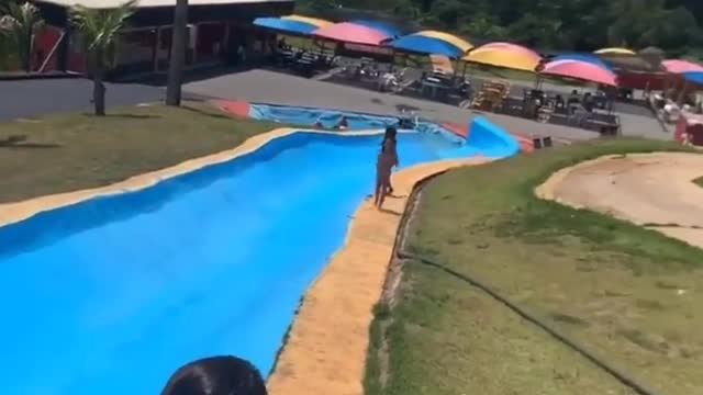 Made me jump and drop my phone. Lol