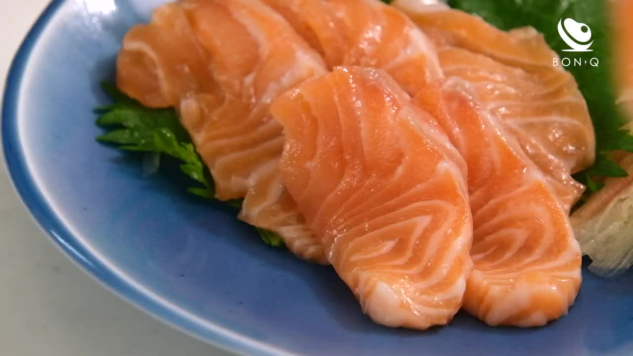 概念を覆す!!生に勝つ美味しさの低温調理サーモン刺身