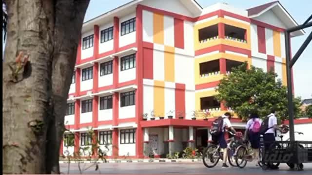 Cerita Murid Yang Terlalu Pintar Mengalahi Guru2nya, Langsung di Pindah kls 9 ke XII