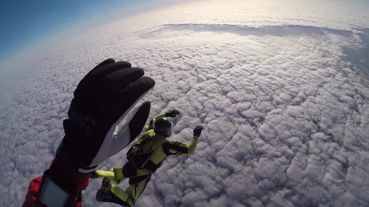 Hibaldstow Skydiving