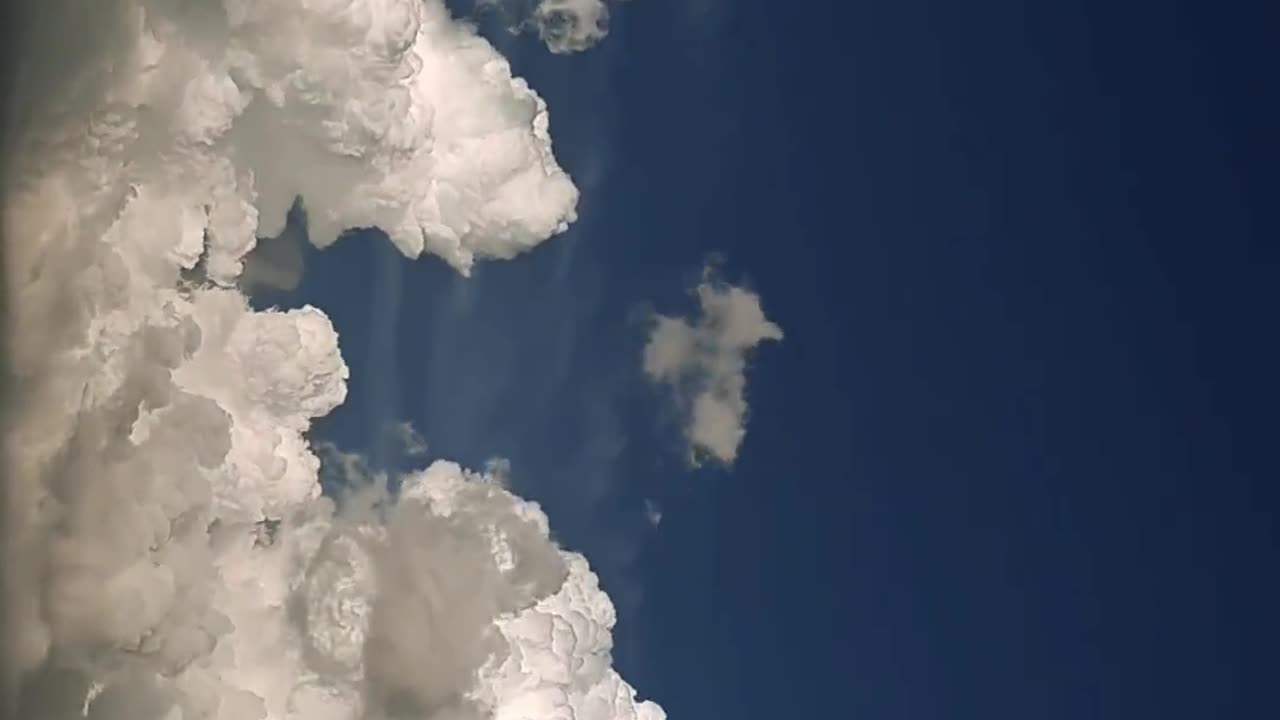 I like this☁️🕊️