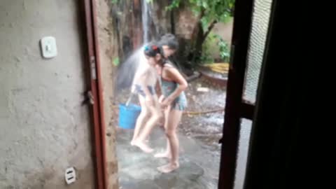 banho de chuva