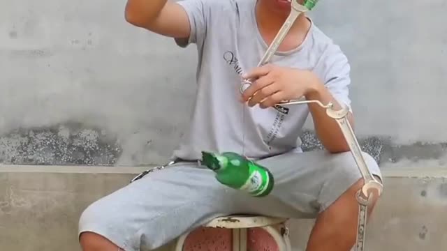 Unique bottle balancing. Seeing is believing. How did he do it?