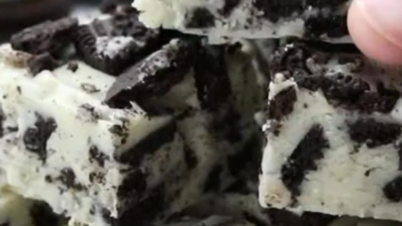 Oreo Biscuit Creamy Cube Recipe That Will Blow Your Mind!