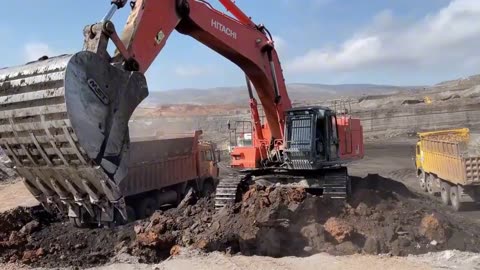 big excavator #excavator excavation #excavator excavation - (2)