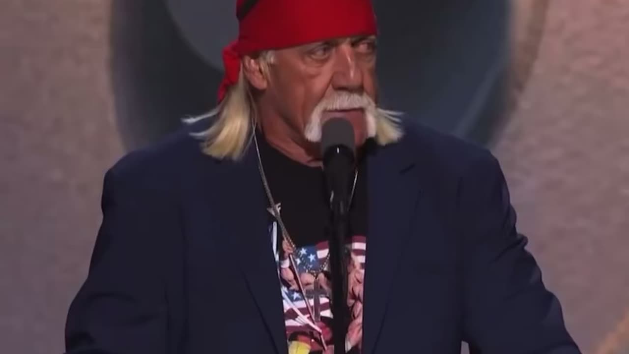 Hulk Hogan Trumpamania