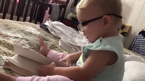 Funniest Baby Try To Read: What's New Baby? Cute Babies Videos