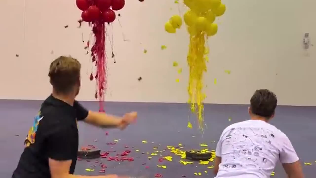 Most intense balloon poping race