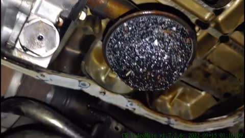 It's only 5,000 kilometers without changing the oil. Is it caused by fake oil?