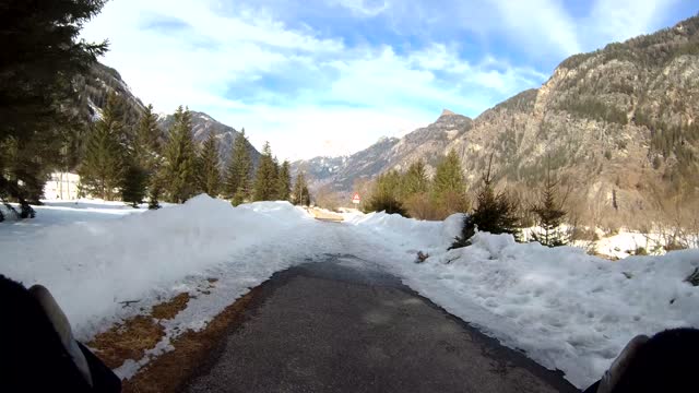 Winter cycling to Göss falls