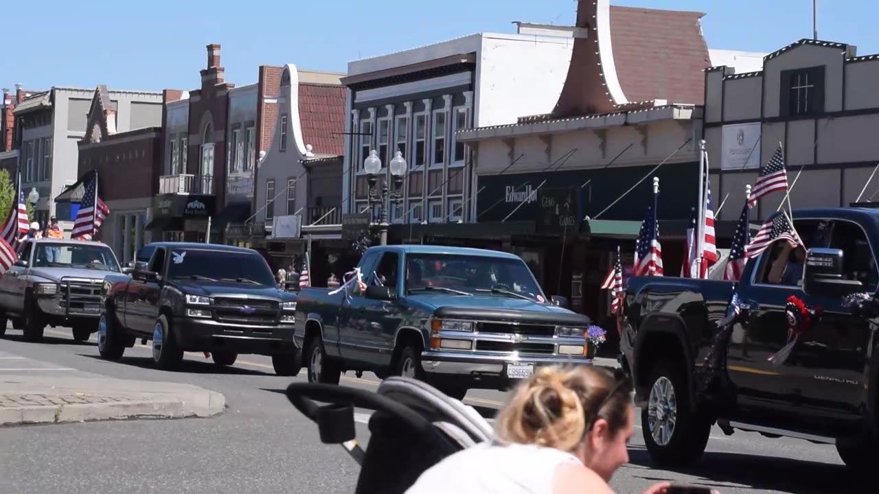 Whatcom Rep Independence Day and Semi Bird Lynden Tour