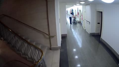 3243LHOB02Stair1_2021-01-06_02h40min00s297ms.mp4