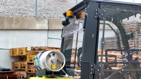 Best Forklifts: Reliable Material Handling Solutions for Building In Texas