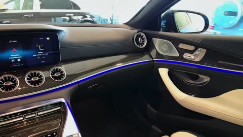 2023 Mercedes AMG GT63S - Détails Sonores, intérieurs et Extérieurs