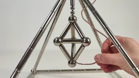 Motorized Magnetic Sculpture _ Magnetic Games