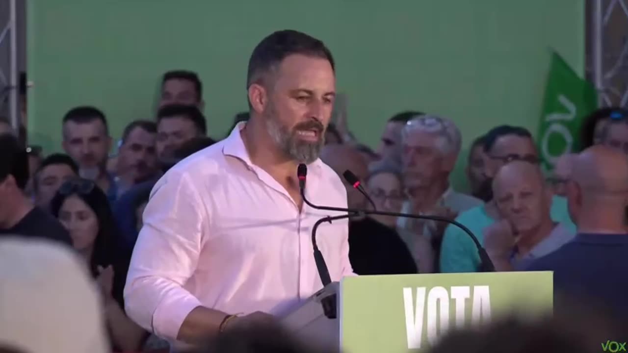 Abascal: Gracias a VOX se puede "escolarizar" en "español" en Baleares y Comunidad Valenciana (5)