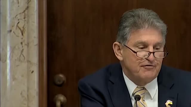 Joe Manchin drops the mic