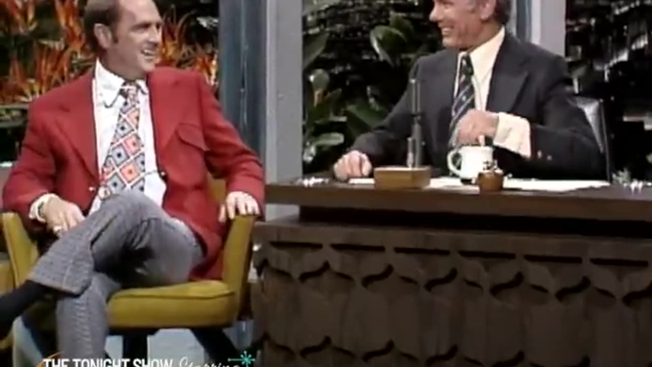 Bob Newhart Is Convinced All Country Music Is Just One Song - Carson Tonight Show