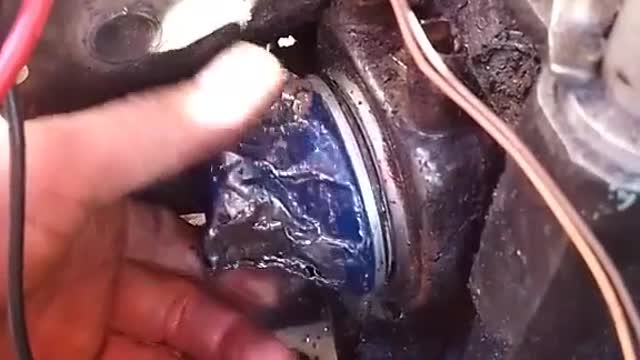 Damage of machine filter fittings