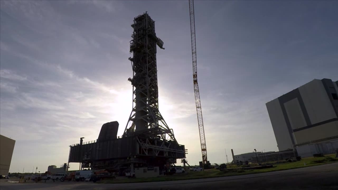 ML1 Roll To Pad 39B NASA ID