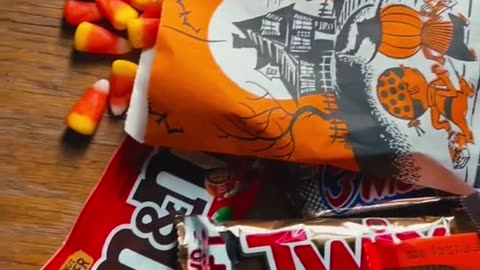 Gentle reminder to have an adult inspect all Halloween candy 🎃☠️🧨