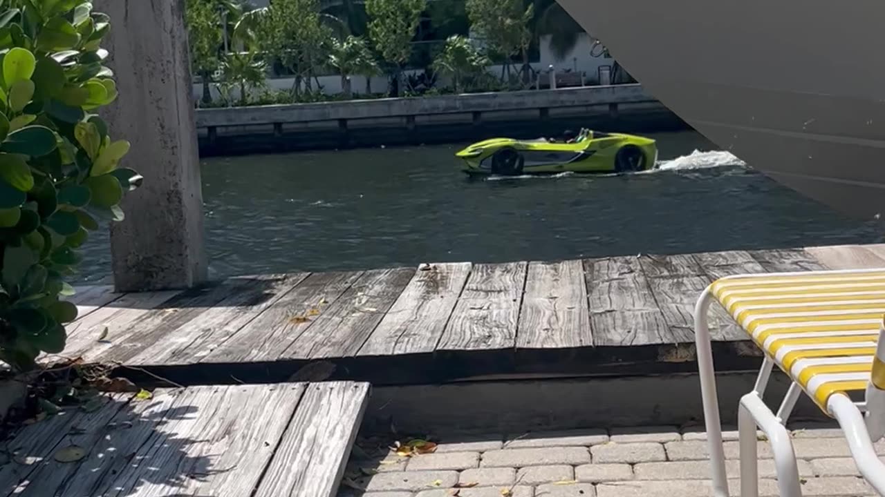 Lamborghini Party Boat