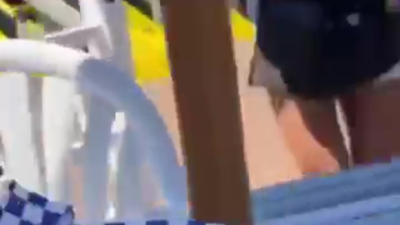 ***Viral****