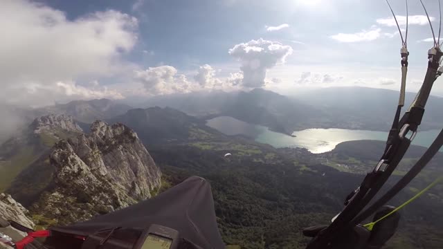 Paragliding Annecy, France