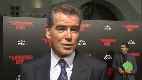 Pierce Brosnan pays tribute to late actor Robin Williams at "Novemeber Man" premiere