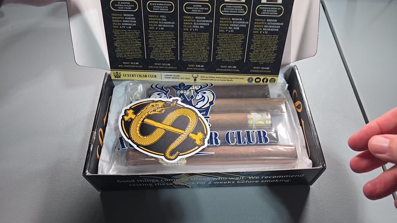 Luxury Cigar Club Sapphire Ed. Oct 2024 Unboxing
