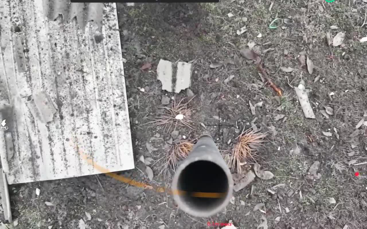 Precision drone flight of Russian soldiers