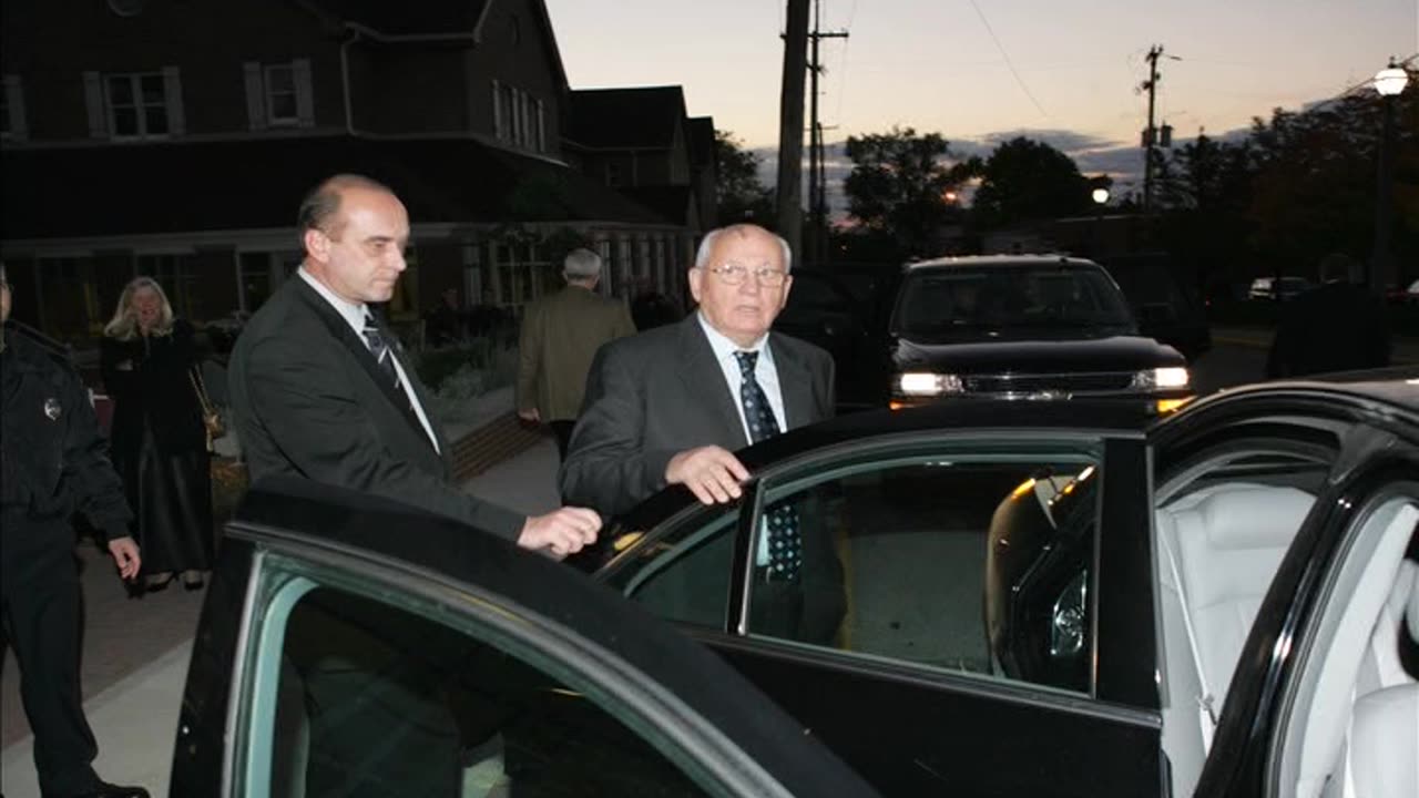 October 27, 2005 - Mikhail Gorbachev at DePauw University (Extended Montage)