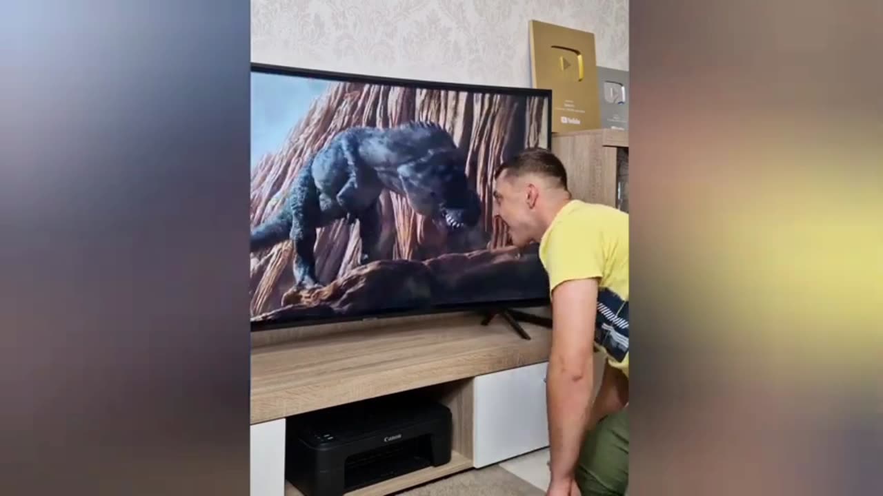 Funny video with dinosaur