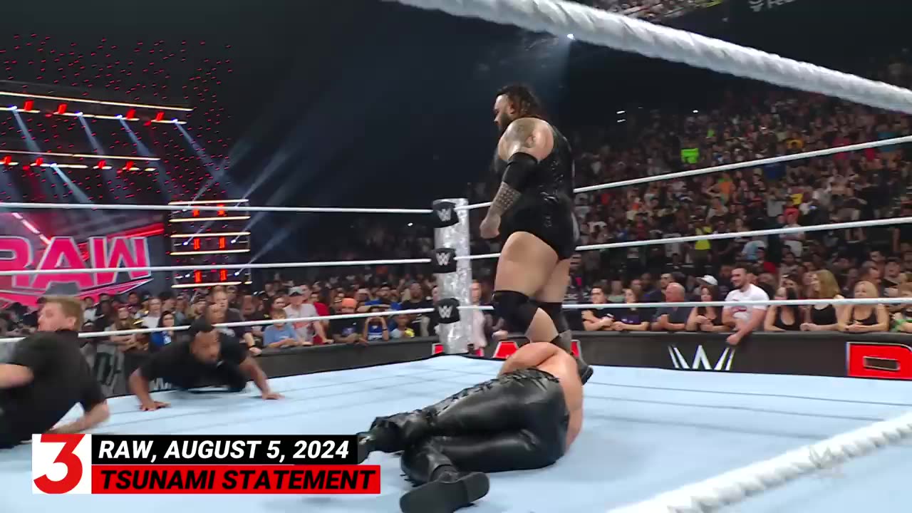 Top 10 Raw Moments: August 5, 2024