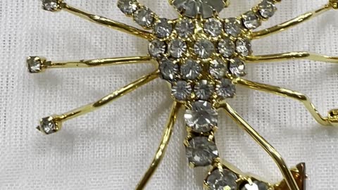 18KGP Scorpion Pin. Brooch. Made with Swarovski Crystal. Event. Party. Banquet