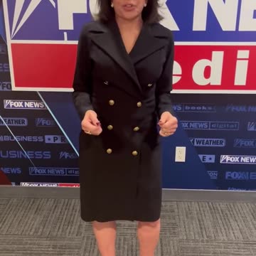 From desk to dinner in style with Chiara Boni La Petite Robe 💼🍴