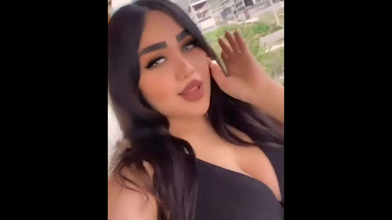 Persian girl dubsmash p1