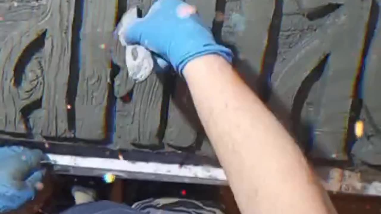 Wooden plank! Cement! With your own hands!