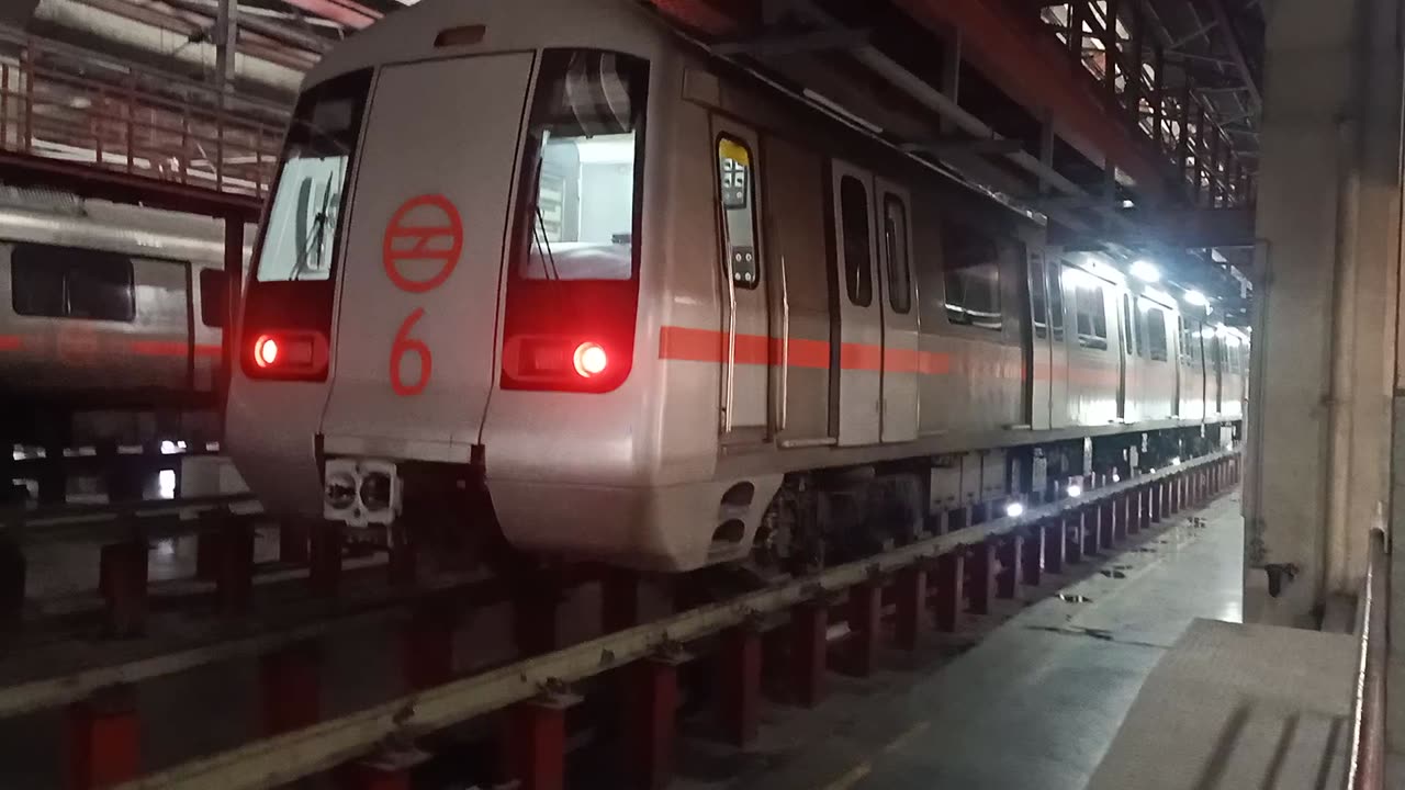 Delhi metro