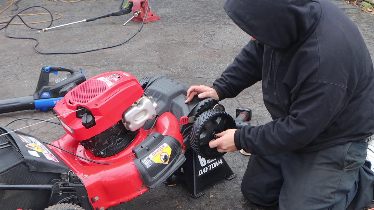 How To Remove And Replace The Front Wheels On Your Troy Bilt Mower & Others If They Are Stuck