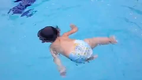 KID SWIMMING SKILL