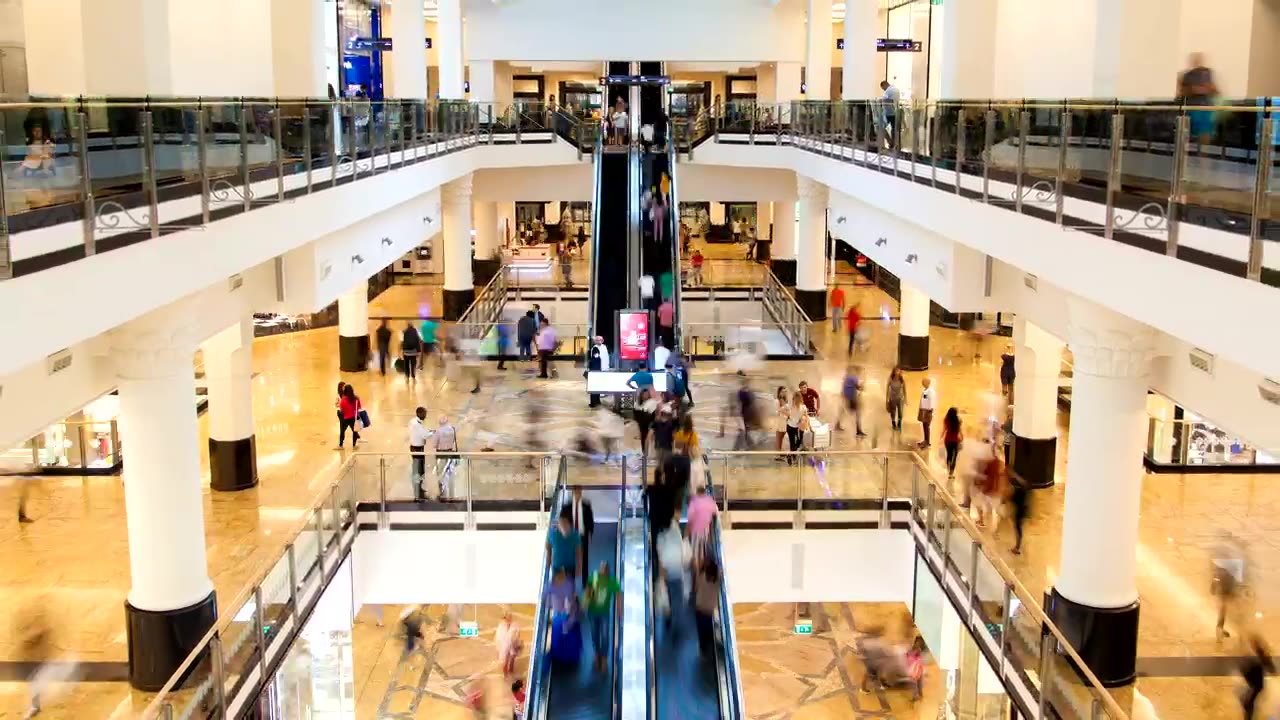 Busy shopping mall time lapse