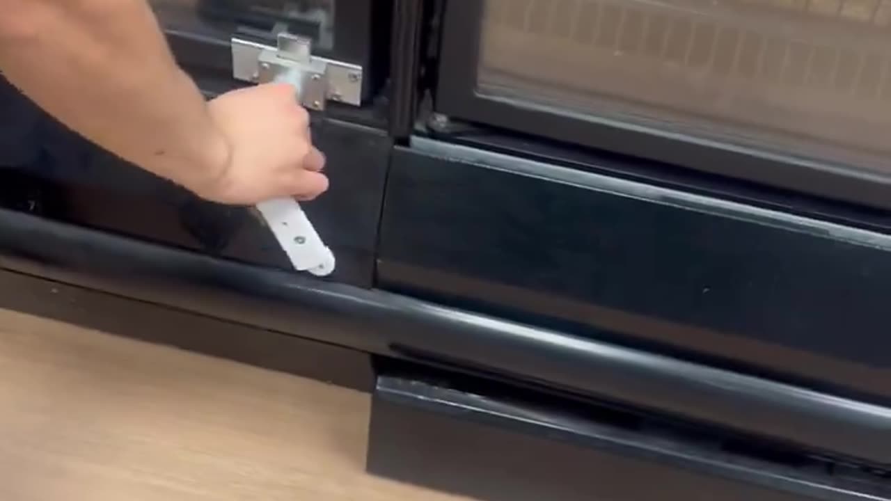 San Francisco grocery stores need to double latch basic items because people