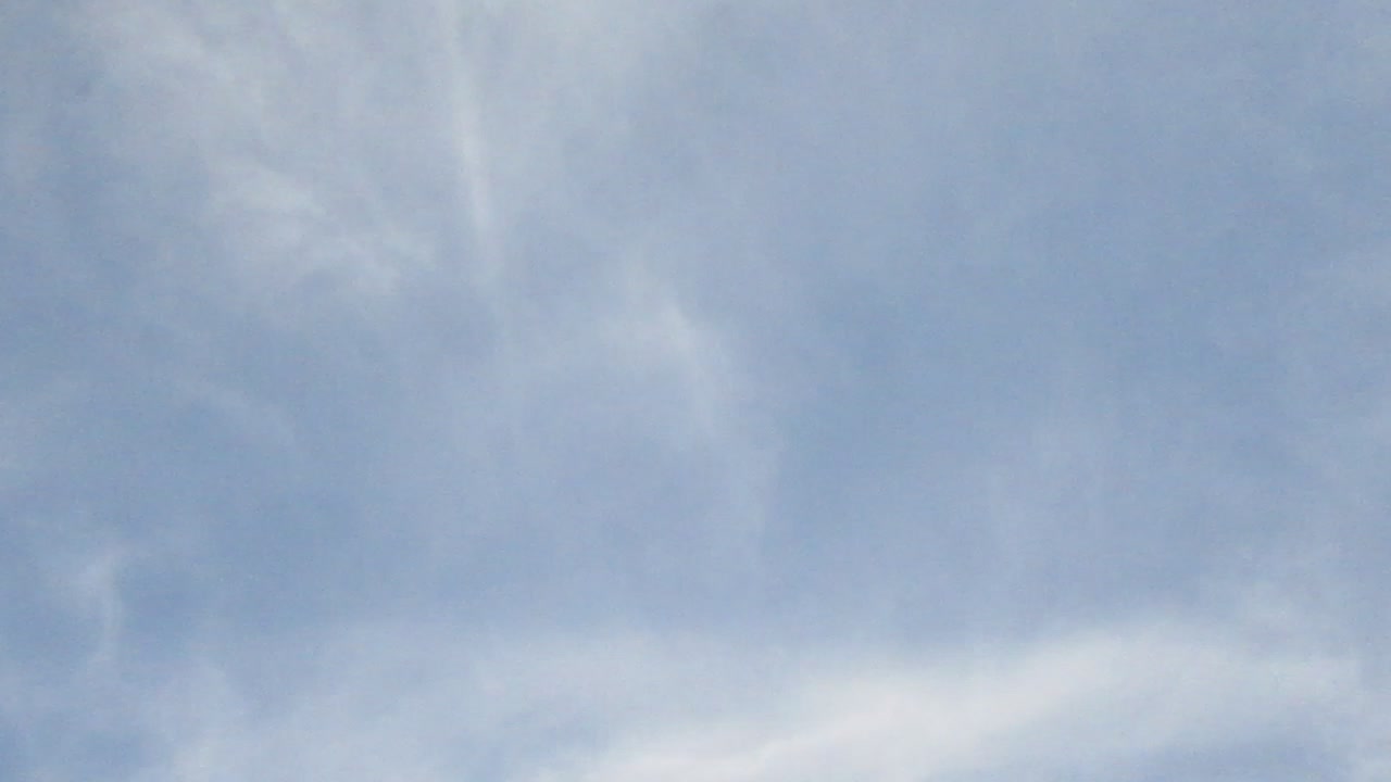 on the chemtrail line....6/3/22