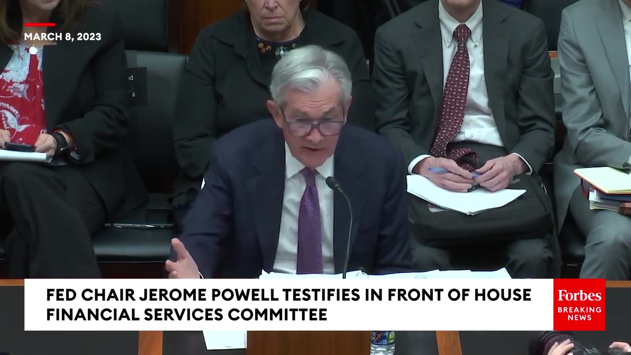 Maxine Waters Rips GOP For Ignoring Jerome Powell’s Calls To Raise The Debt Limit