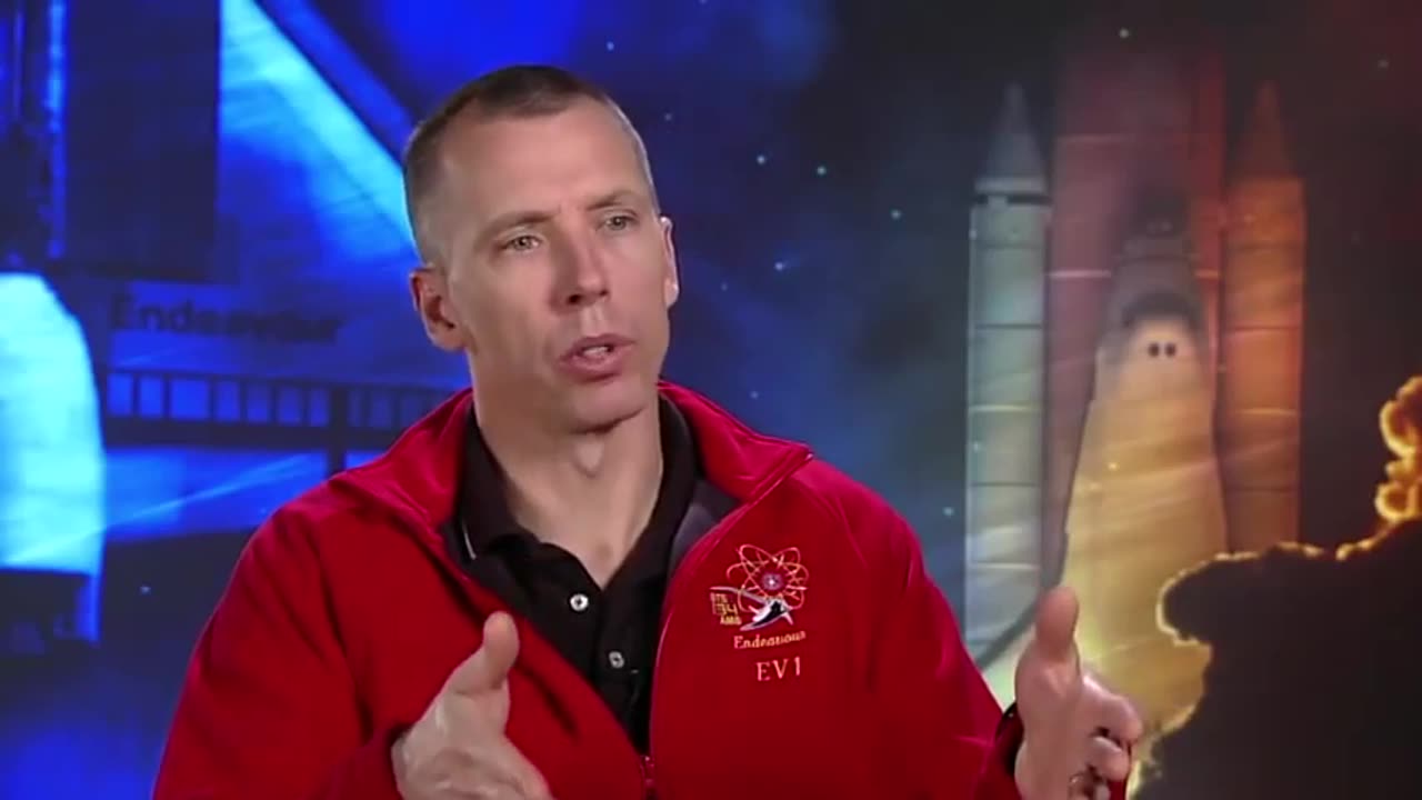 Feustel's Background Makes Spacewalking Easier