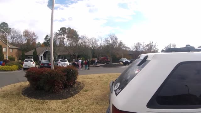 CHILDREN FORCED TO VACCINATE IN PARKING LOT!